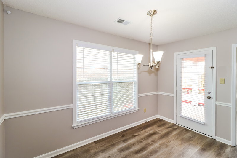 2,910/Mo, 9355 Helmsley Dr Cordova, TN 38016 Breakfast Nook View