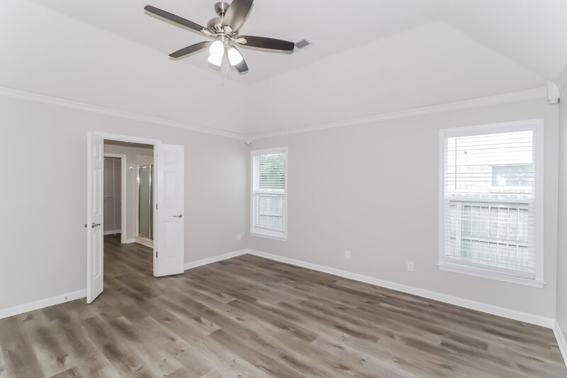 2,015/Mo, 9355 Helmsley Dr Cordova, TN 38016 Main Bedroom View
