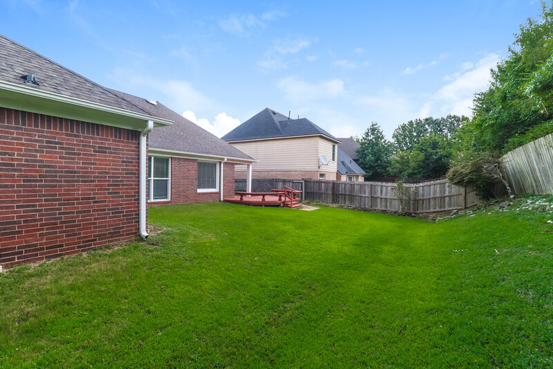 2,015/Mo, 9355 Helmsley Dr Cordova, TN 38016 Rear View 2