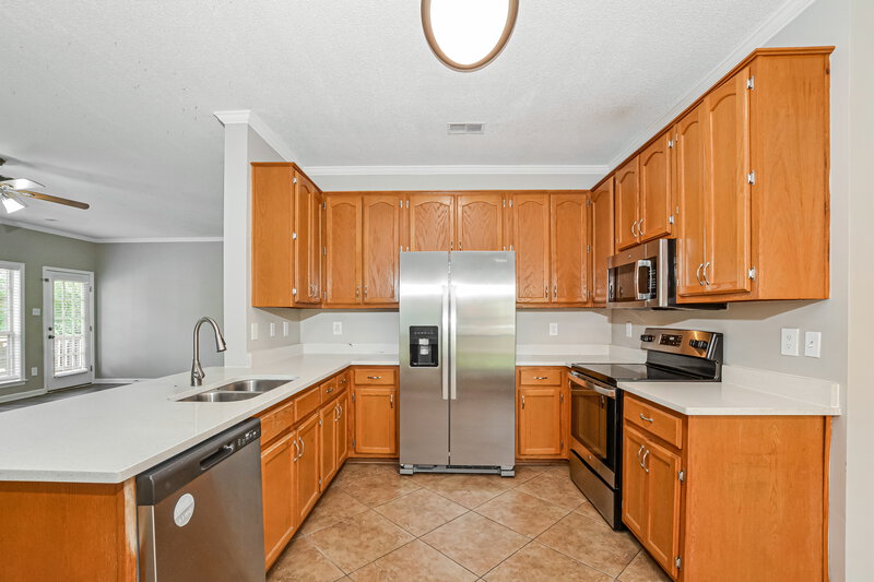 2,160/Mo, 3710 Shelby Cv Hernando, MS 38632 Kitchen View