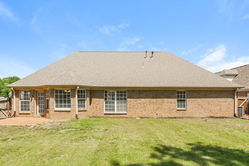 2,930/Mo, 8911 Oak Grove Blvd Olive Branch, MS 38654 Rear View