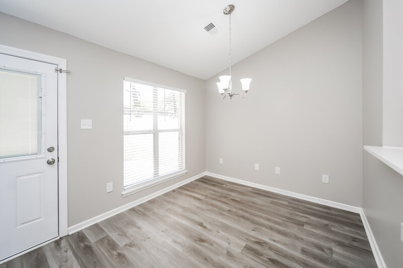 1,725/Mo, 5305 Bradley Ln Southaven, MS 38671 Dining Room View