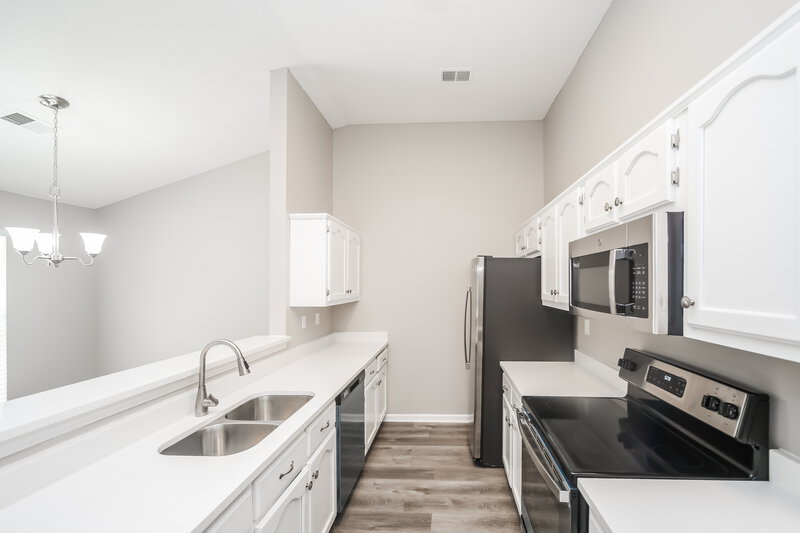 1,725/Mo, 5305 Bradley Ln Southaven, MS 38671 Kitchen View