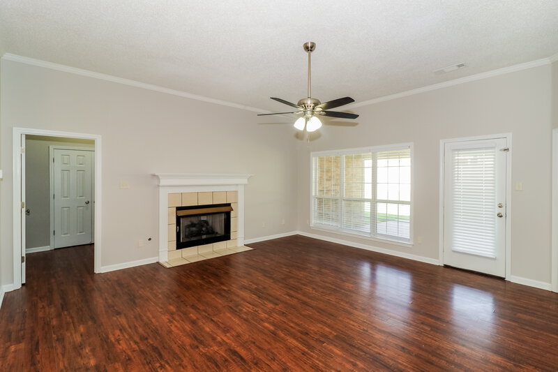 2,680/Mo, 288 Mayhurst Ln Cordova, TN 38018 Living Room View