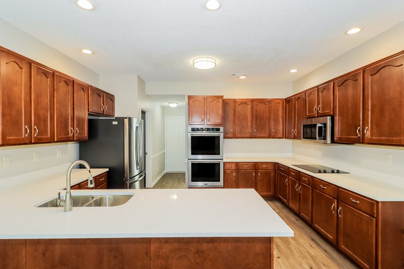 2,680/Mo, 288 Mayhurst Ln Cordova, TN 38018 Kitchen View