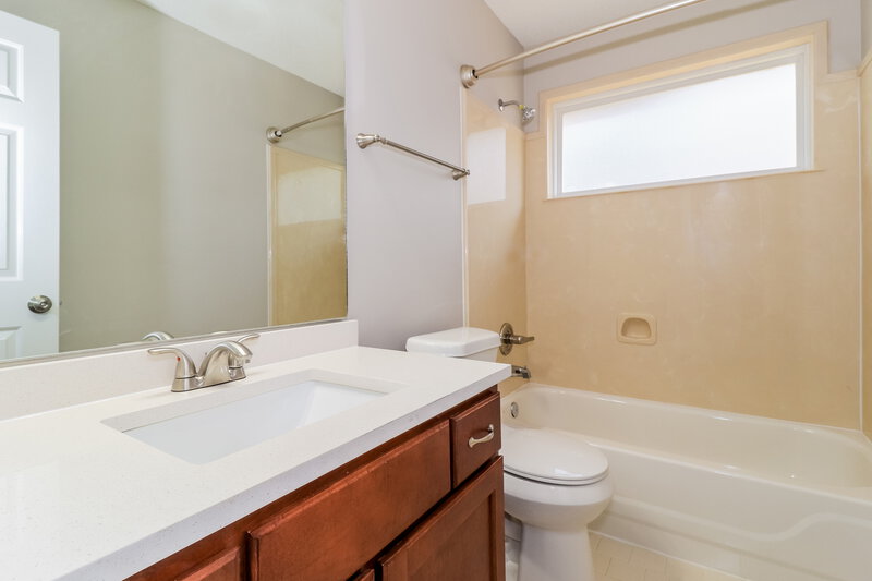 2,680/Mo, 288 Mayhurst Ln Cordova, TN 38018 Bathroom View