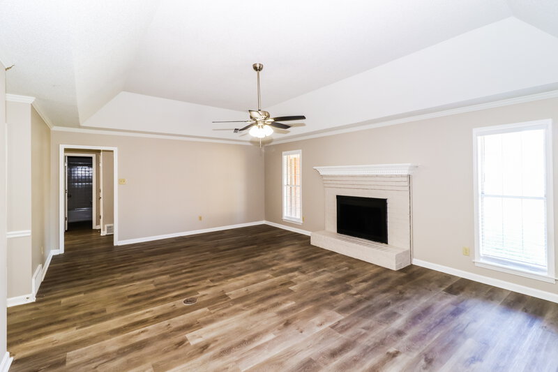 2,080/Mo, 8076 Sara Jane Ln Bartlett, TN 38133 Living Room View 2
