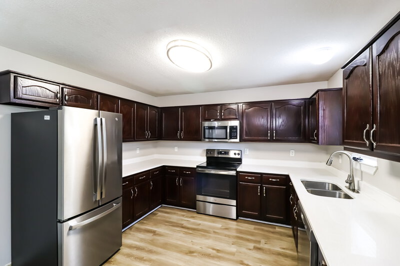 1,700/Mo, 6931 River Birch Rd Walls, MS 38680 Kitchen View 2