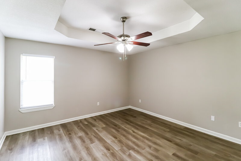 1,700/Mo, 6931 River Birch Rd Walls, MS 38680 Main Bedroom View