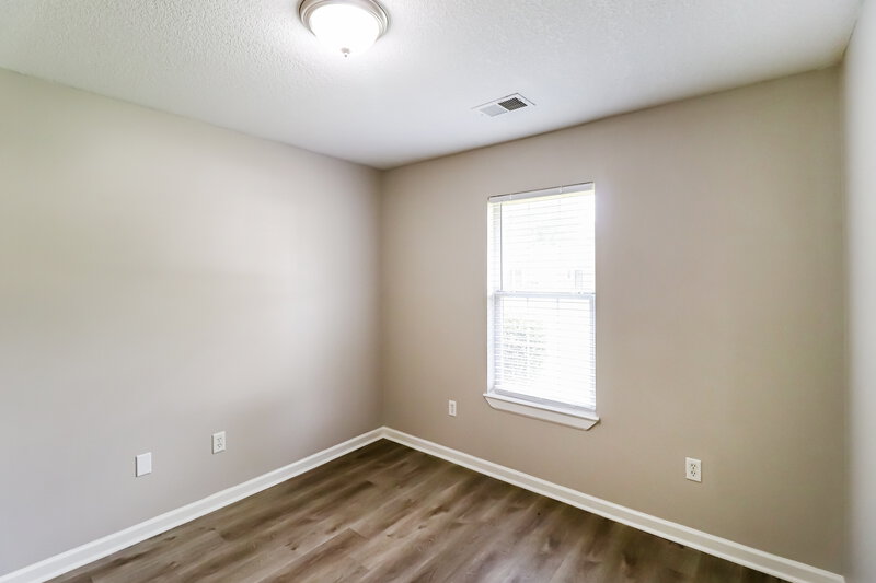 1,700/Mo, 6931 River Birch Rd Walls, MS 38680 Bedroom View 2