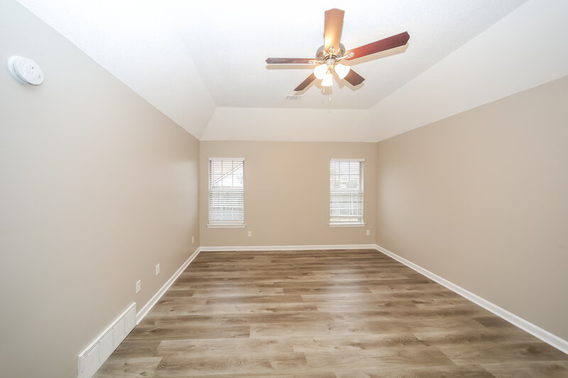 2,680/Mo, 7406 Paddock Cv Southaven, MS 38671 Main Bedroom View