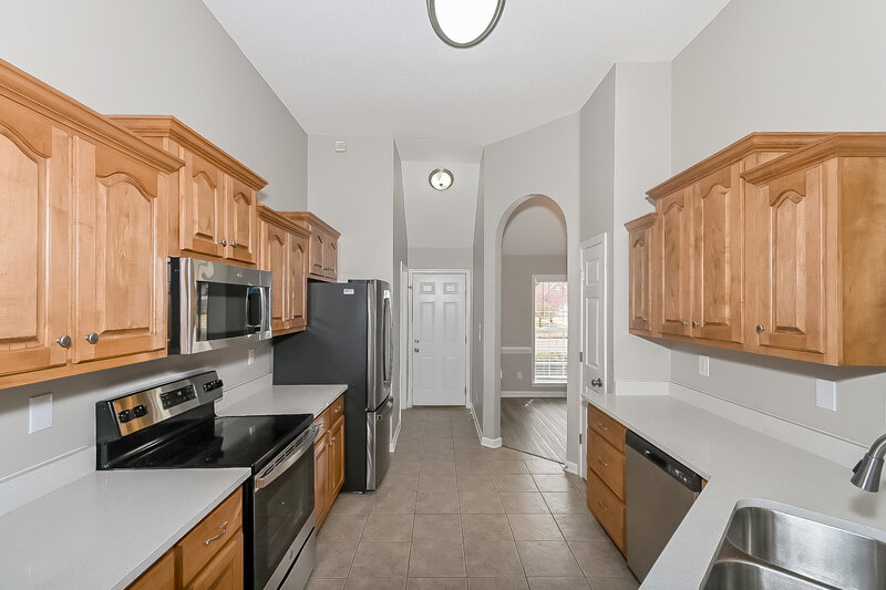 2,335/Mo, 8912 Oak Grove Blvd Olive Branch, MS 38654 Kitchen View