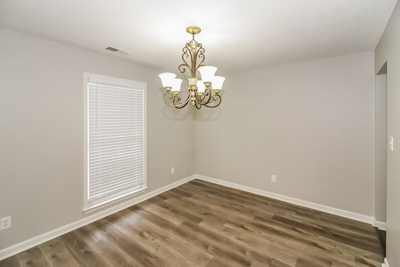 2,020/Mo, 10221 Green Moss Dr N Cordova, TN 38018 Dining Room View