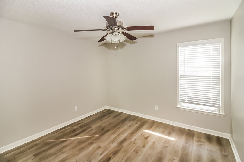 2,020/Mo, 10221 Green Moss Dr N Cordova, TN 38018 Bedroom View 3