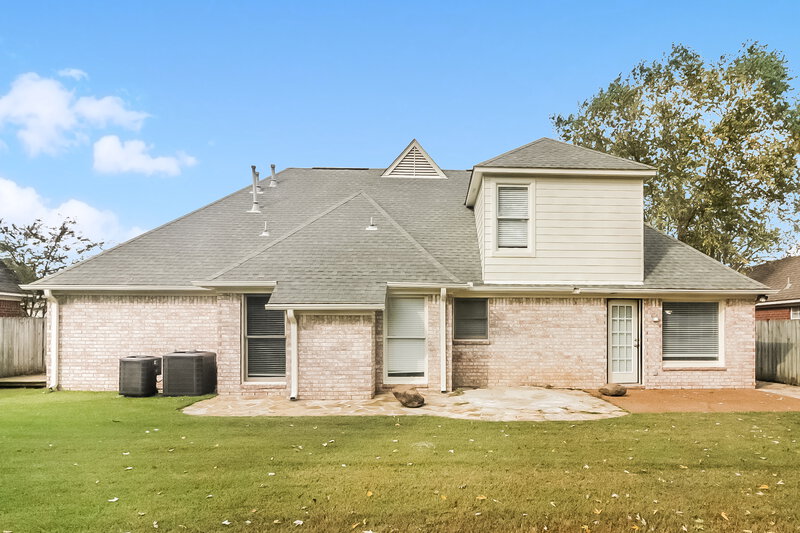 2,020/Mo, 10221 Green Moss Dr N Cordova, TN 38018 Rear View 2