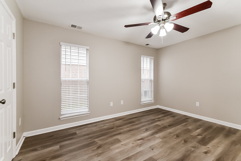 2,000/Mo, 1607 Central Trails Dr Southaven, MS 38671 Main Bedroom View