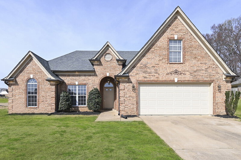 1,900/Mo, 7663 Redberry Dr Horn Lake, MS 38637 External View