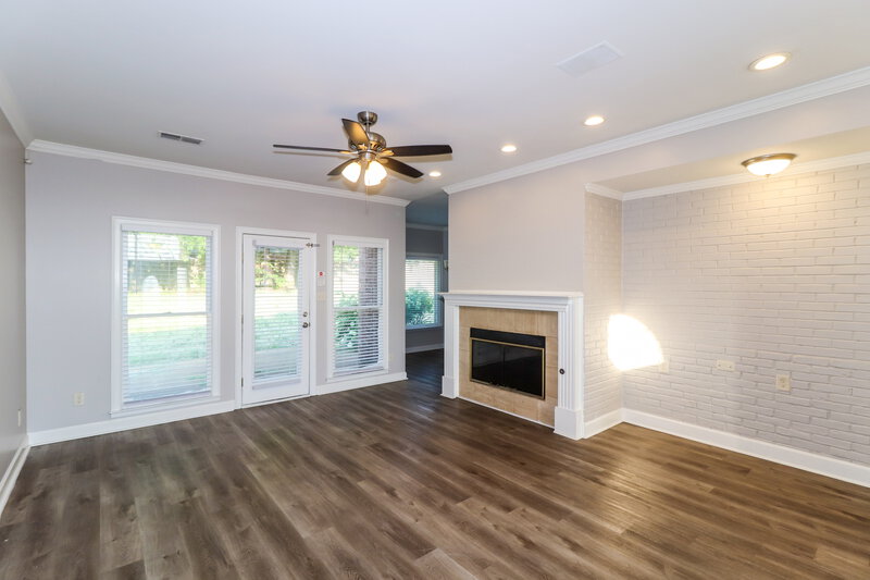 2,185/Mo, 8964 Minda Cv Cordova, TN 38016 Living Room View