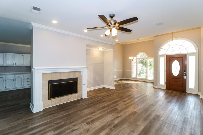 2,185/Mo, 8964 Minda Cv Cordova, TN 38016 Living Room View 2