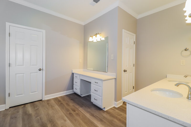 2,245/Mo, 8964 Minda Cv Cordova, TN 38016 Main Bathroom View