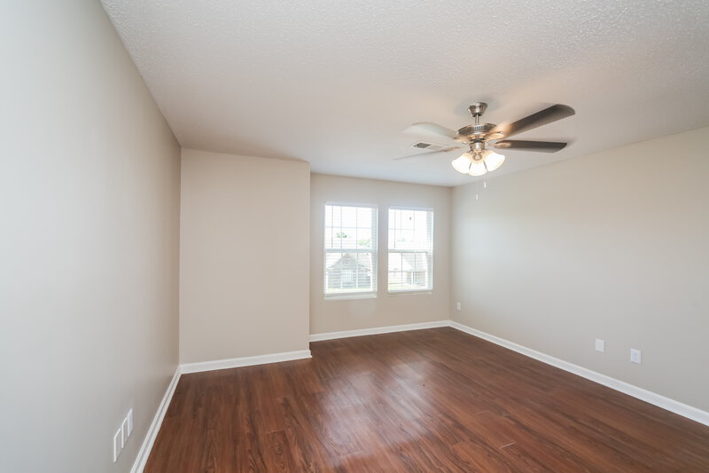 1,950/Mo, 10108 Nolton Cir Cordova, TN 38016 Main Bedroom View