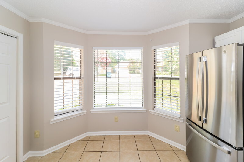 2,120/Mo, 5859 Pepper Xing Memphis, TN 38135 Kitchen View 3