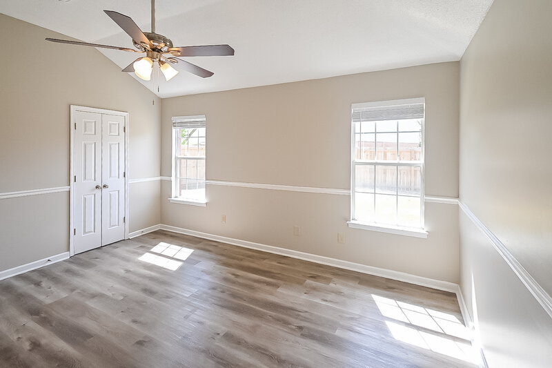 1,930/Mo, 8531 Cross Point Dr Olive Branch, MS 38654 Main Bedroom View 2