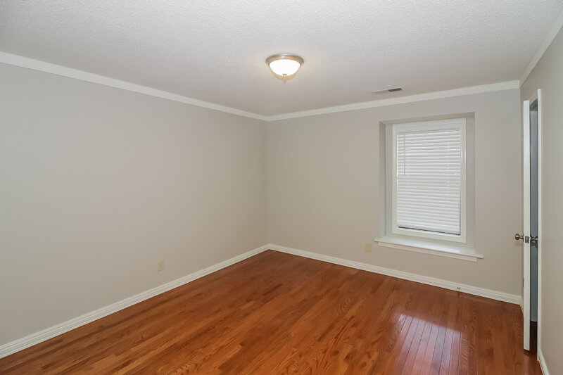 2,300/Mo, 2224 Burlingate Dr Cordova, TN 38016 Bedroom View