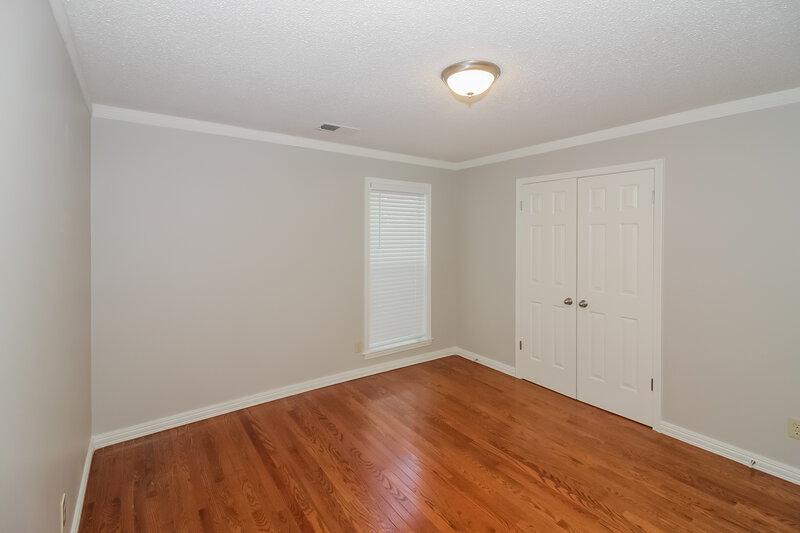 2,300/Mo, 2224 Burlingate Dr Cordova, TN 38016 Bedroom View 2