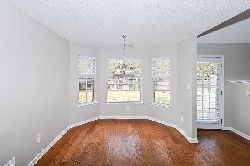 2,030/Mo, 884 Keebler Dr Southaven, MS 38671 Dining Room View 2