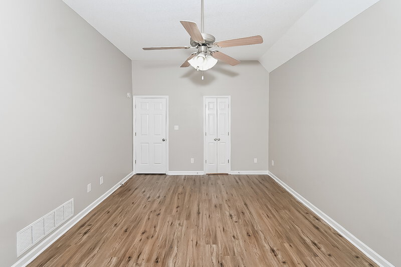 2,030/Mo, 884 Keebler Dr Southaven, MS 38671 Main Bedroom View 2