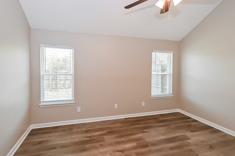 3,220/Mo, 5983 Alexandria Ln Southaven, MS 38671 Main Bedroom View 2