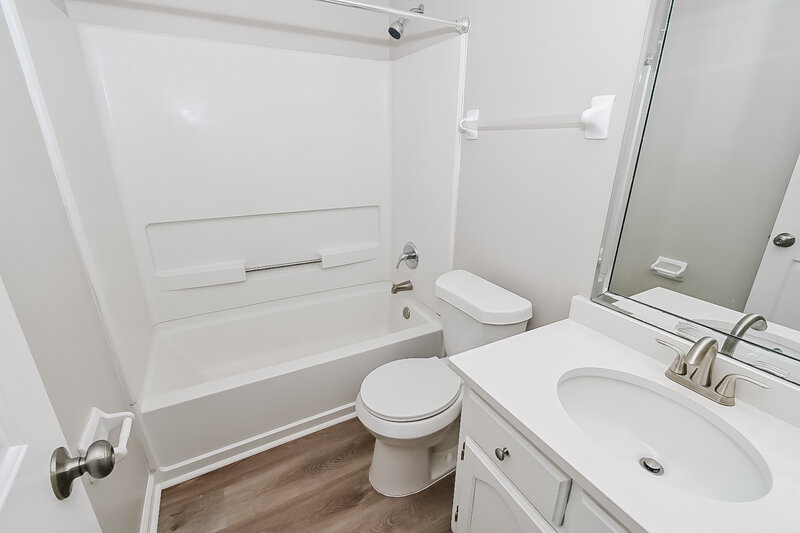 3,220/Mo, 5983 Alexandria Ln Southaven, MS 38671 Bathroom View