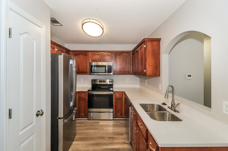 1,920/Mo, 25 Penny Ln Oakland, TN 38060 Kitchen View
