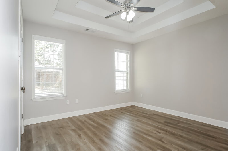 0/Mo, 25 Penny Ln Oakland, TN 38060 Main Bedroom View