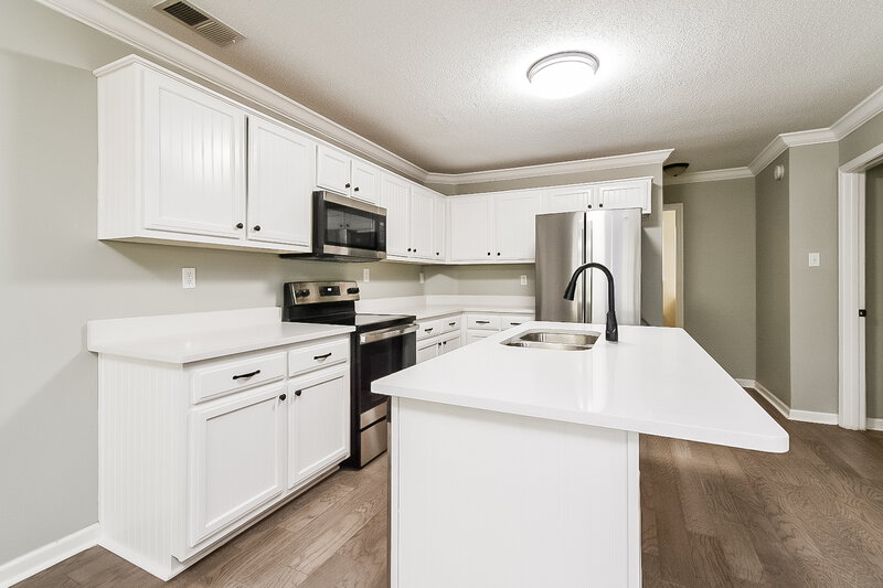 2,150/Mo, 7973 Hickory Cv Olive Branch, MS 38654 Kitchen View