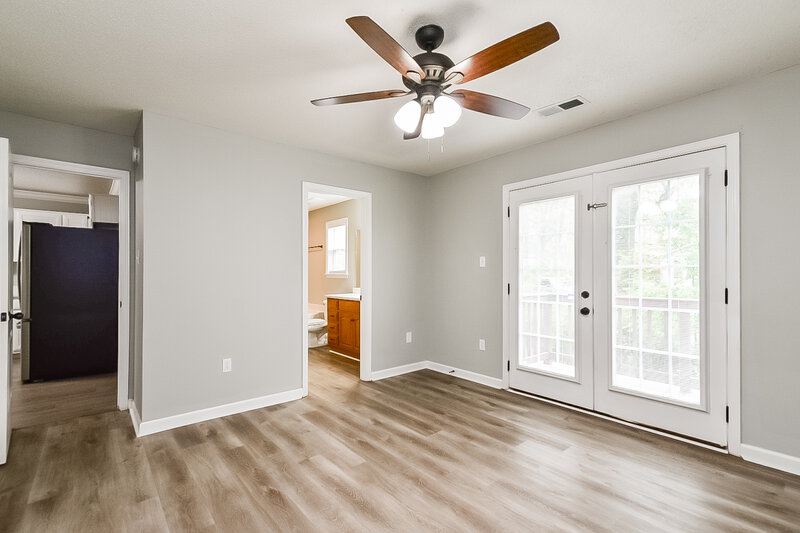 2,150/Mo, 7973 Hickory Cv Olive Branch, MS 38654 Main Bedroom View 2