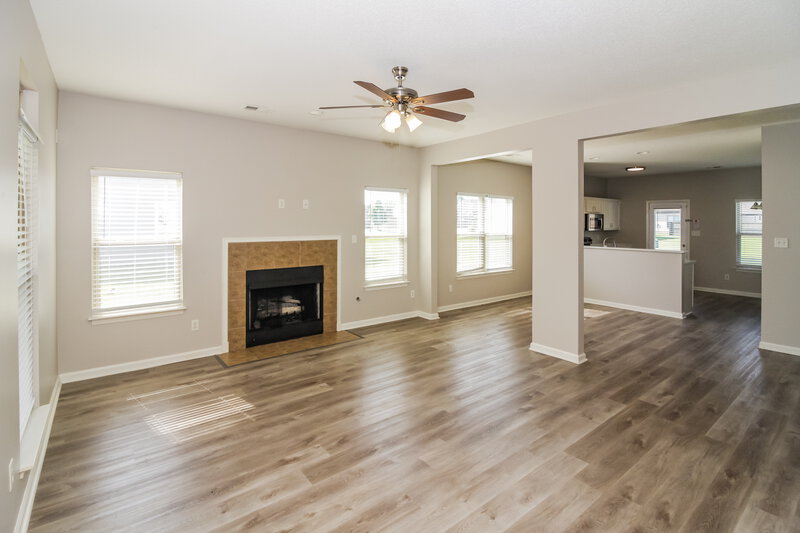 2,230/Mo, 8347 Blue Lagoon Dr Bartlett, TN 38002 Living Room View