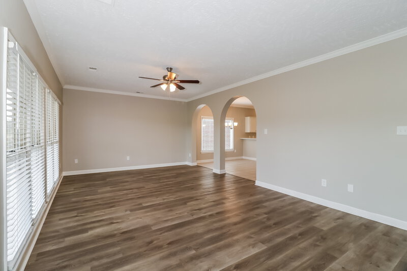 2,150/Mo, 6468 Cheyenne Dr Olive Branch, MS 38654 Living Room View 2