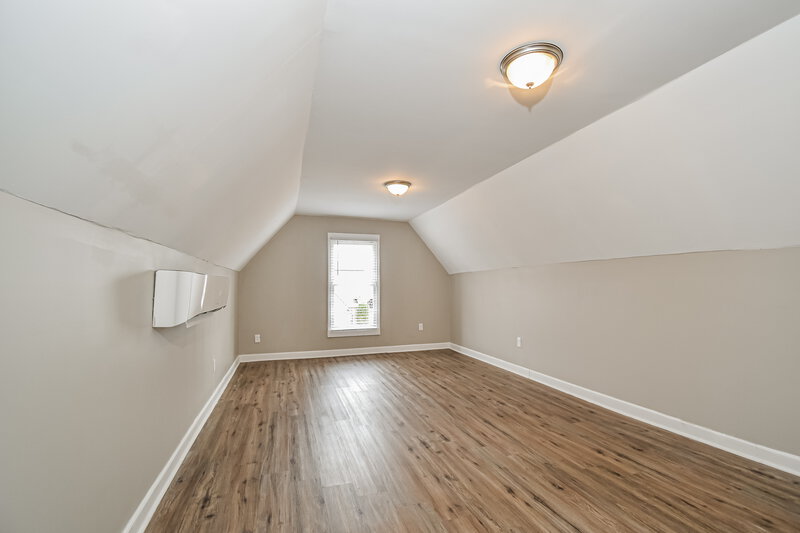 1,980/Mo, 1965 Abbott Cv Cordova, TN 38016 Bedroom View