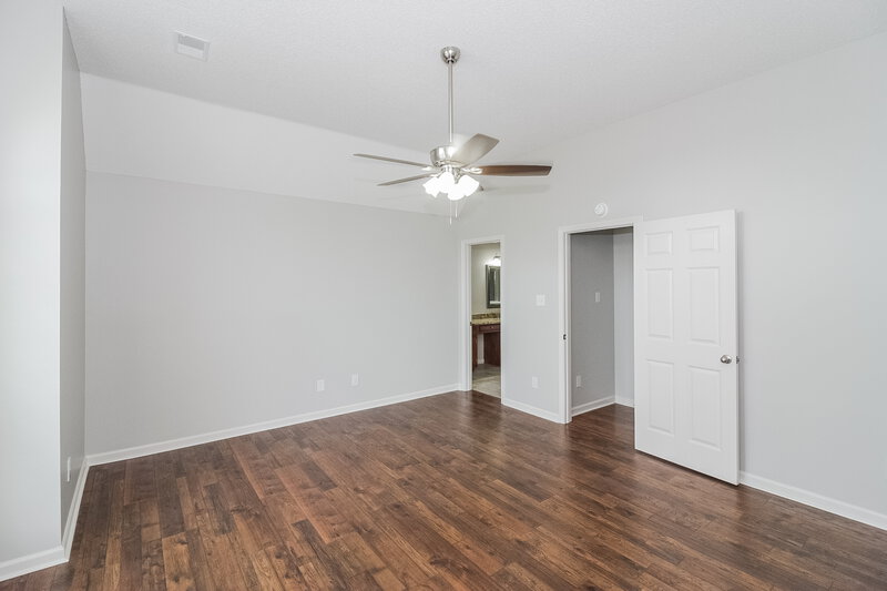 2,250/Mo, 6696 Raner Cv Bartlett, TN 38002 Main Bedroom View 2