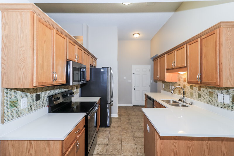 2,330/Mo, 1531 Carlton Ridge Dr Cordova, TN 38016 Kitchen View