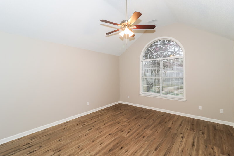 2,330/Mo, 1531 Carlton Ridge Dr Cordova, TN 38016 Main Bedroom View 2