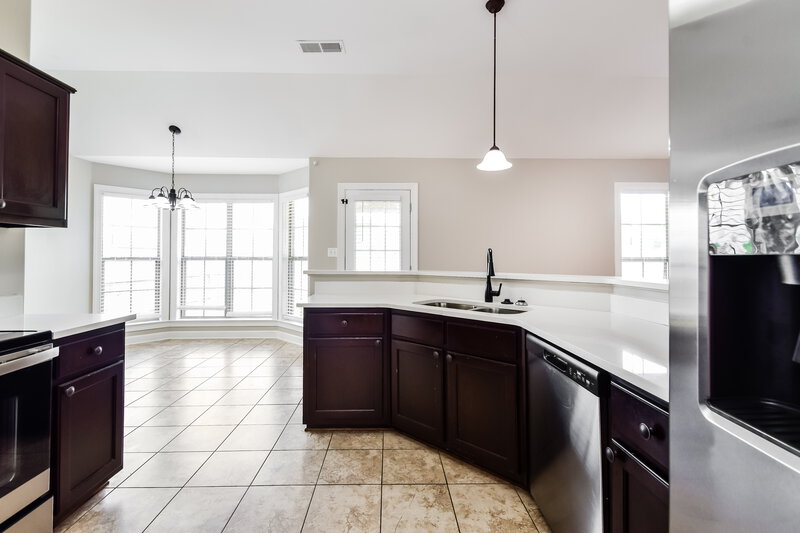 1,715/Mo, 4857 Cantata Dr Walls, MS 38680 Kitchen View 2