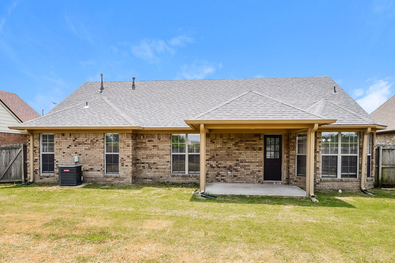 1,715/Mo, 4857 Cantata Dr Walls, MS 38680 Rear View