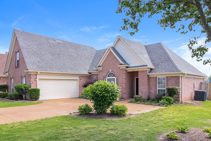 2,475/Mo, 8418 Linda Shore Dr N Southaven, MS 38672 External View