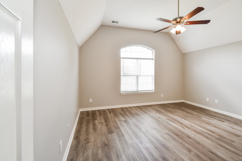 1,975/Mo, 7776 Gosbrook Ln Memphis, TN 38125 Main Bedroom View