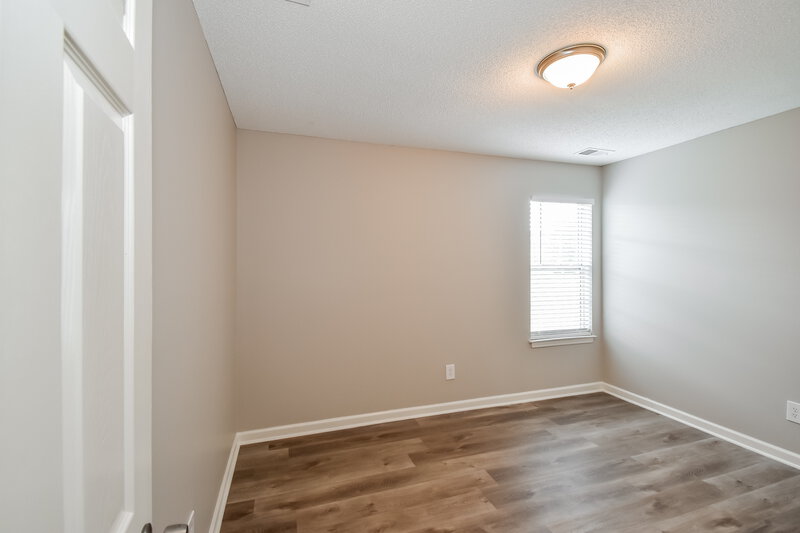 1,975/Mo, 7776 Gosbrook Ln Memphis, TN 38125 Bedroom View