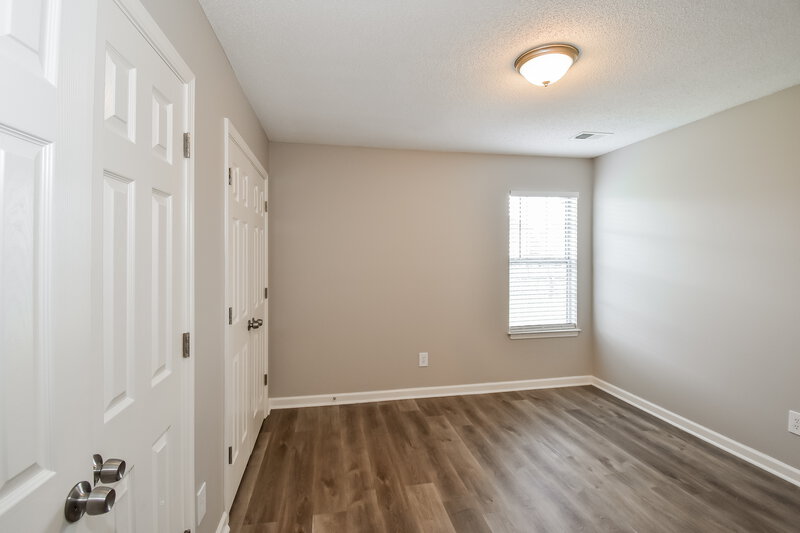 1,975/Mo, 7776 Gosbrook Ln Memphis, TN 38125 Bedroom View 2