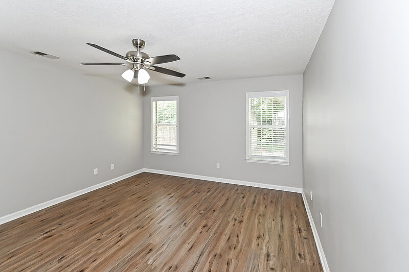 1,985/Mo, 2483 Della St Hernando, MS 38632 Main Bedroom View